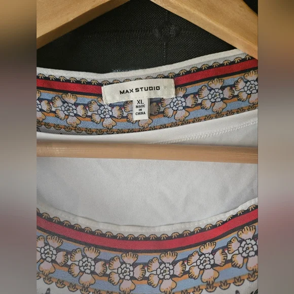 Max Studio Boho Floral Smocked Kaftan Blouse - XL - Picture 5 of 6